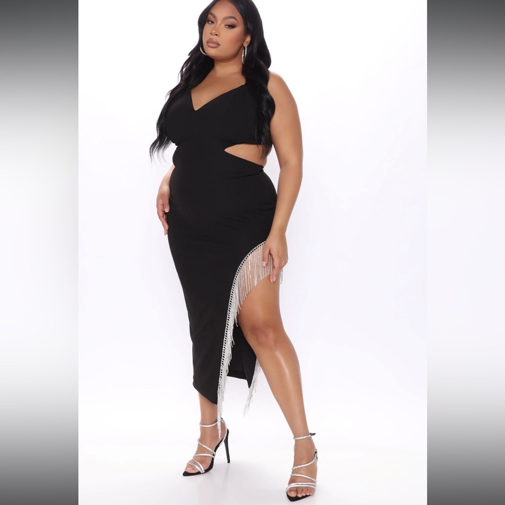 Fashionnova Dripping in elegance midi dress size 3x